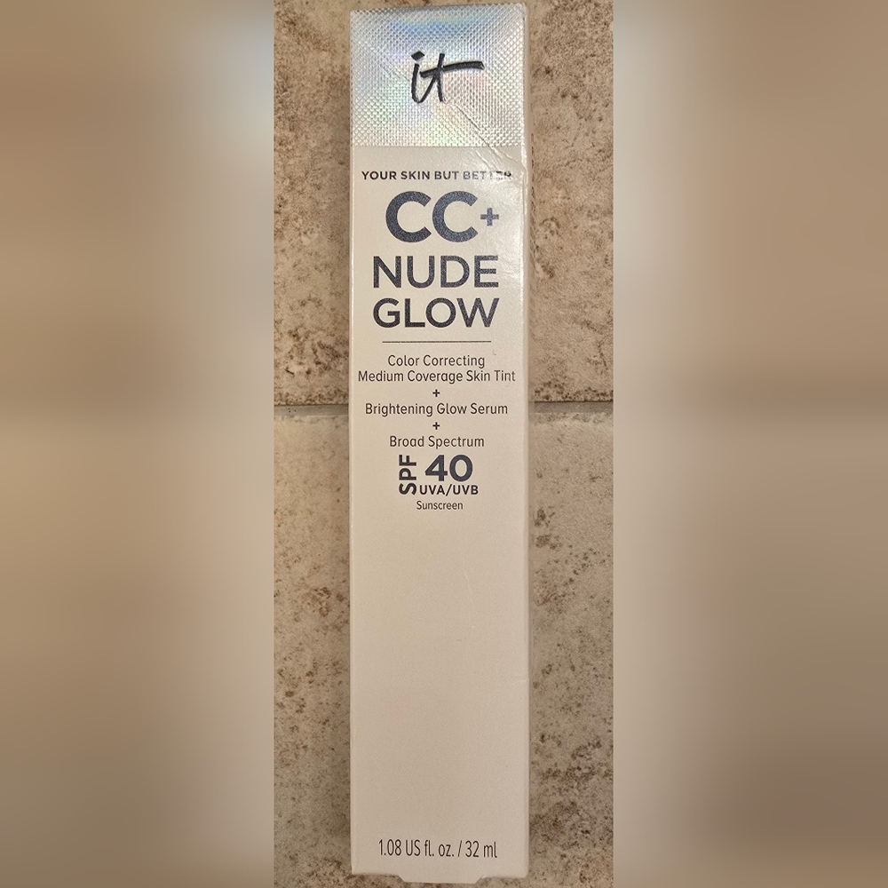 IT Cosmetics CC+ Cream with SPF 50+ Light 1.08 oz